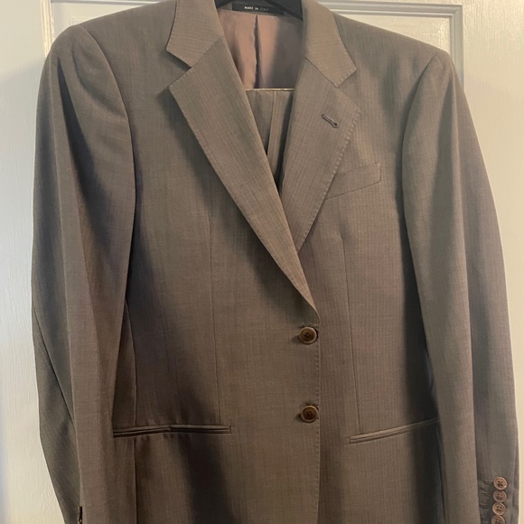 Armani Collezioni Suit 38R - Picture 1 of 5